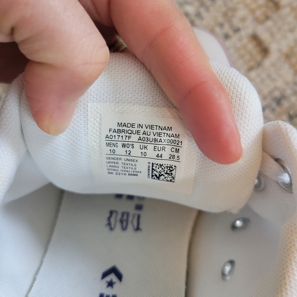 Converse Mens New Without BoxWhite Sneakers - Picture 7 of 7